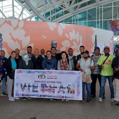 Foto Group Wonderful Vietnam Tour