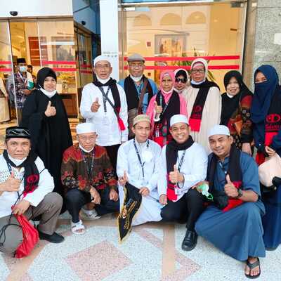 Foto Bersama Group Umroh