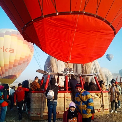 Series Turkiye Autumn 05 November 2022 di Balon Pammukale