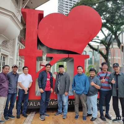 Group Teknik Mesin Unhas di Kuala Lumpur City Gallery 