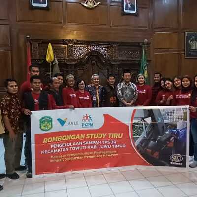 Rombongan Studi Tiru Pengelolaan Sampah TPS 3R Kecamatan Towuti Kab. Luwu Timur 