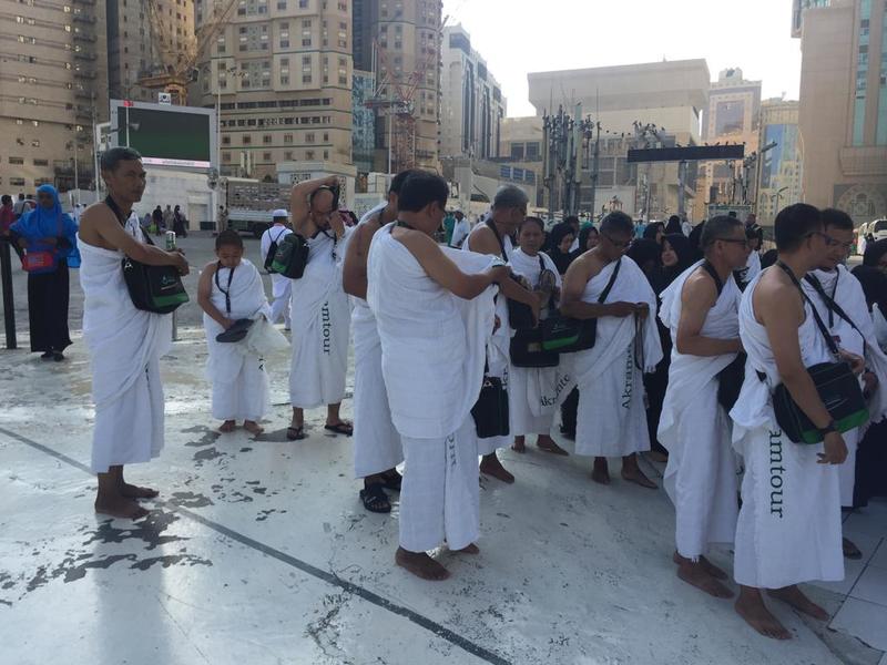 Menuju area tawaf