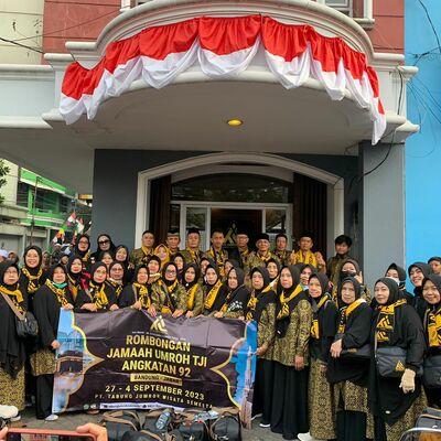 Jama’ah Umroh Angkatan Tabung Jumroh Indonesia