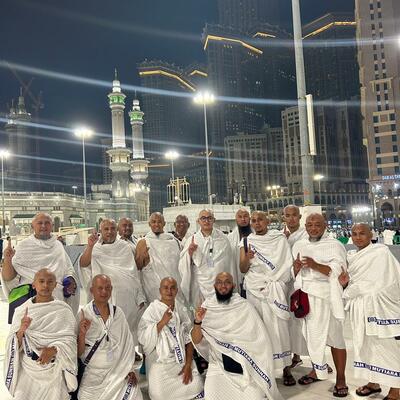 UMROH HEMAT