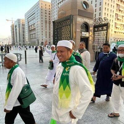 Jalan-jalan sore di sekitar Masjid Nabawi
