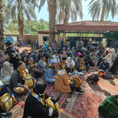 UMROH BERSAMA SAFAROH