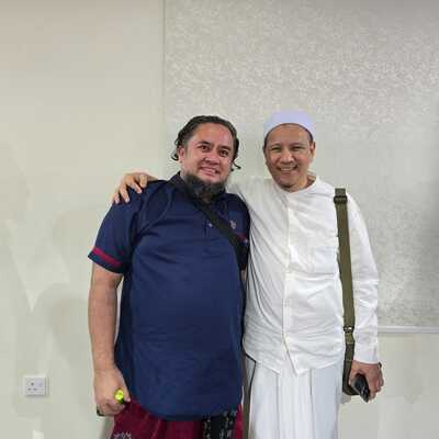 Direktur PT Fakta Jabbar Internasional Sowan ke Da'i Ulama Besar Habib Novel Alaydrus Pimpinan Majlis Ilmu Dan Djikir Ar Raudoh