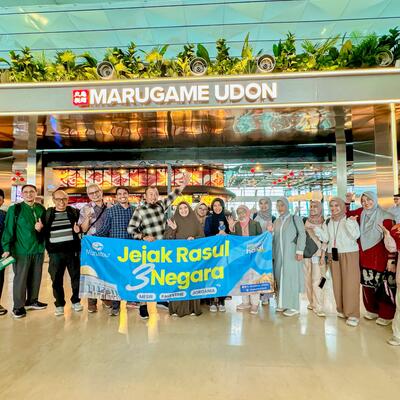 Keberangkatan Tour 3 Negara