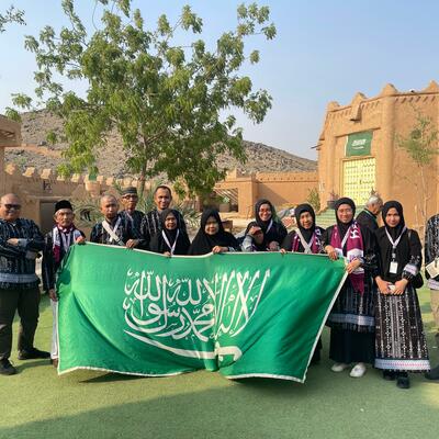 Momen Bahagia Jamaah Umroh Hadiyya (November 2024) di Museum Almoudy