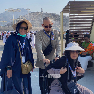 Jemaah Pesona Wisata Habatillah di Arafah