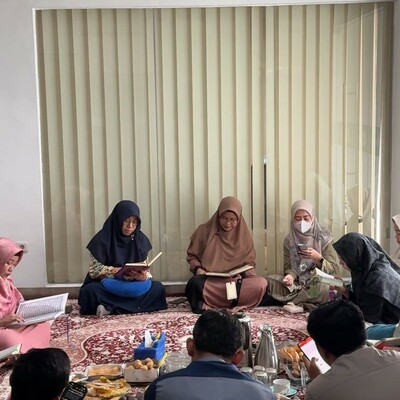 Tadarus Al Quran Karyawan Munatour