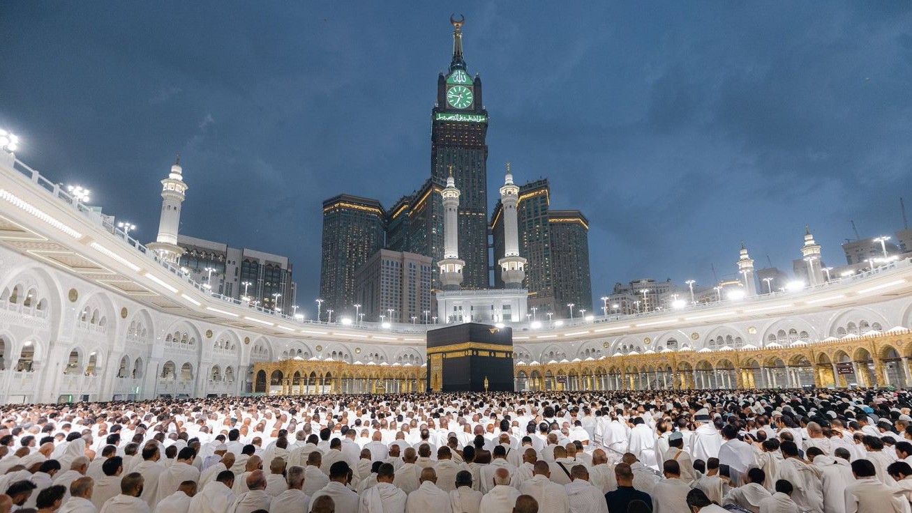 Umroh Plus Thaif Deluxe November 2026 [start Jakarta]